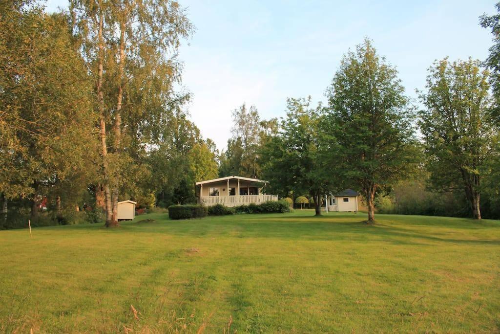 Ferienhaus Smultronsställe Hjo, Vättern Exterior foto